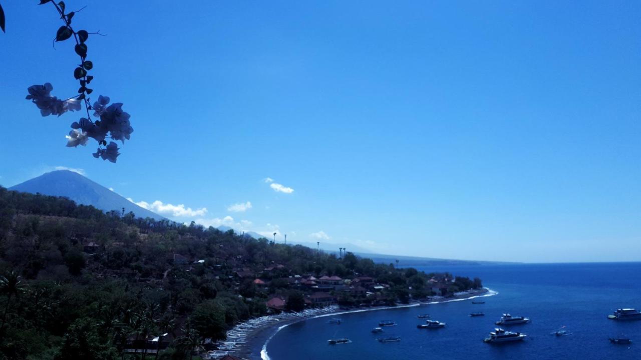 Sama Sama Amed Hotel Exterior photo