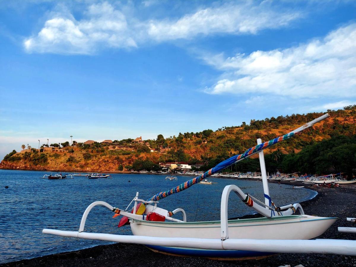 Sama Sama Amed Hotel Exterior photo