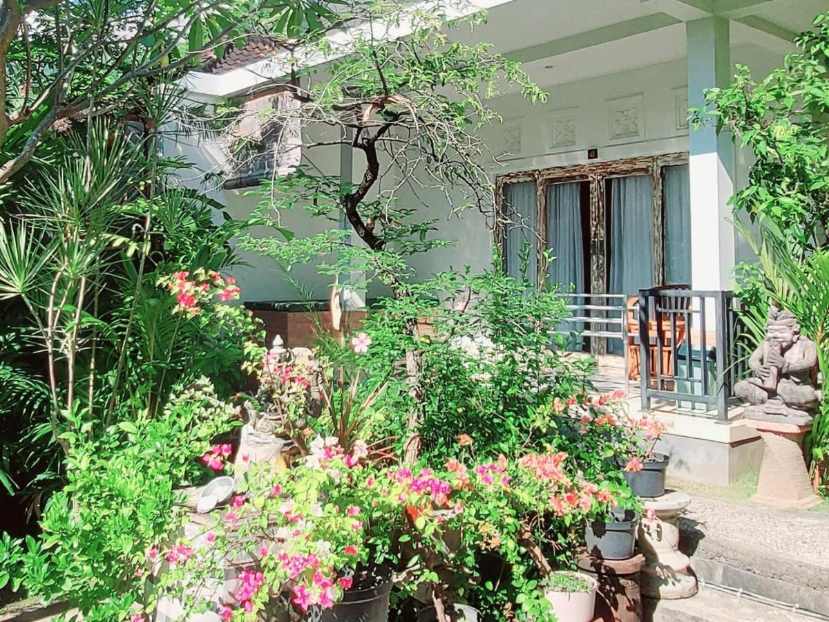 Sama Sama Amed Hotel Exterior photo